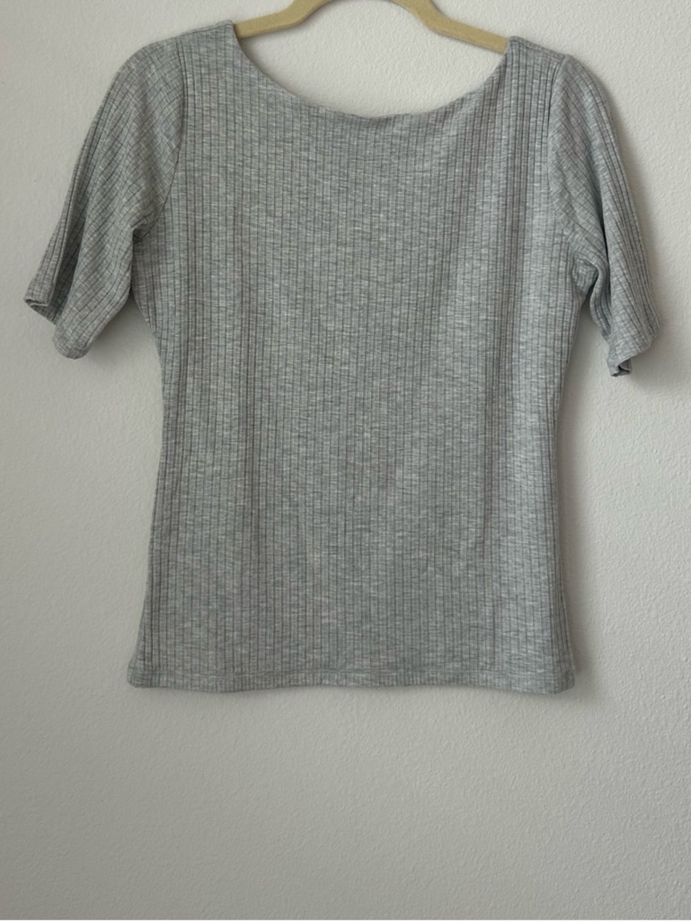 Scoop Back Top